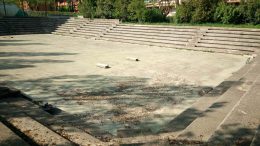 Anfiteatro al Play Time di Fano, struttura in degrado